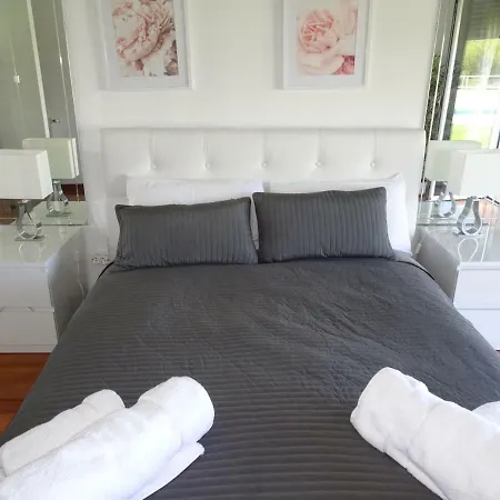 Апартаменты Condominio Jardim Oliveiras Алкабидеше